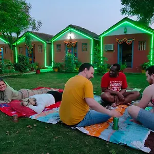  Homestay Village