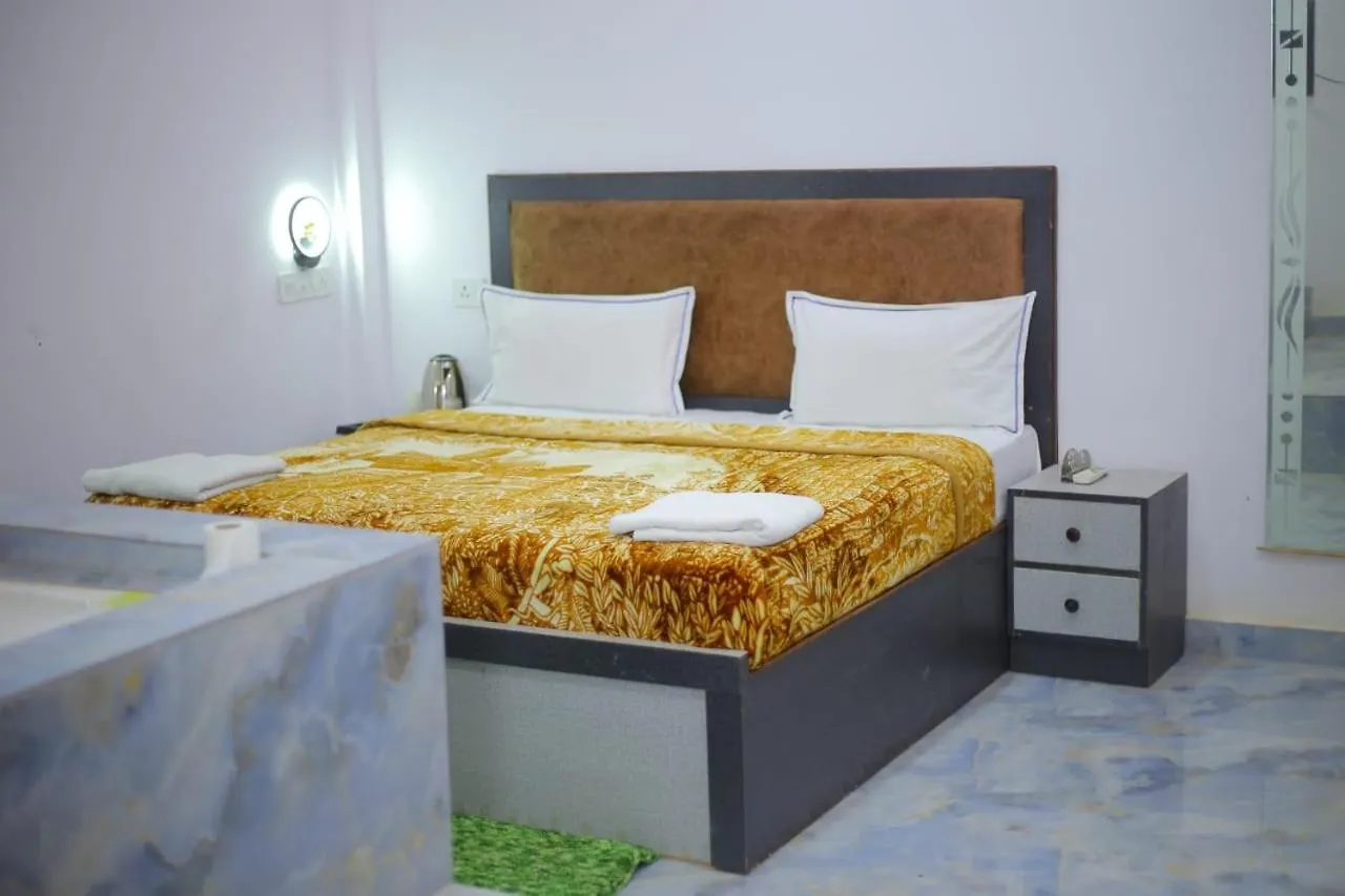 Acqua Manor Home Stay Agra  Agra (Uttar Pradesh)